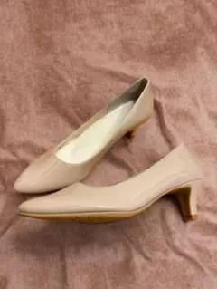 新品未使用日本製セレモニーパンプスベージュ 24.0cmヒール5cm入学式卒業式