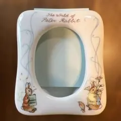 ピーターラビット　陶器　フォトフレーム