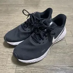 Nike Revolution 5 ブラック/ホワイト26.5cm