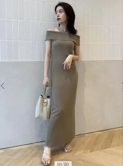 【美品】アニュアンス／ムーンネックタイトワンピース