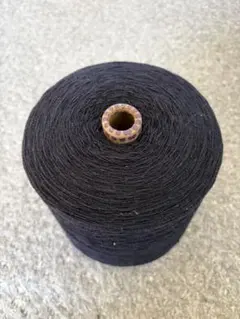 貴重!高級ウール100％　番手1/7【ネイビー】約0.8kg