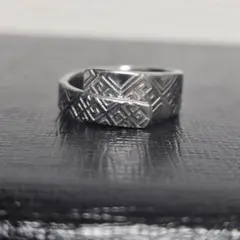 GIVENCHY リング 18号前後