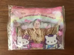 新品未使用　マツケンサンバ×ハローキティ クリアラメポーチ 集合