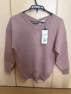 AZUL BY MOUSSY 新品タグ付 Vネックニット ピンク M