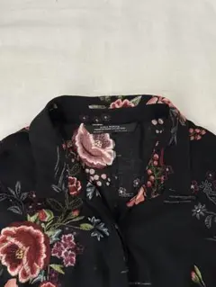 【値下げ】ZARA 花柄 五分袖ワンピース