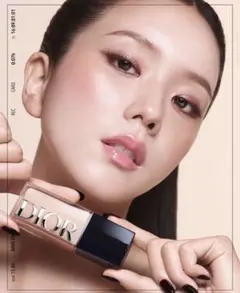 新製品　ディオールフォーエヴァーフルイドスキングロウ　ファンデーション　サンプル