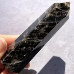 【超特大！虹入り！模様綺麗】最強魔除け　天然石　モリオン　ポイント