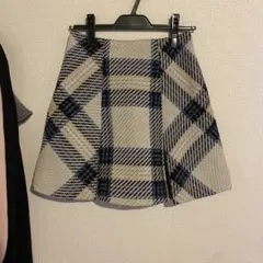 ロービングチェックミニスカート