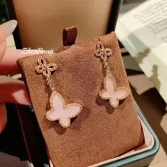 蝶 バタフライ ピアス 新品 ピンク 母の日 アクセサリー 春 数量限定 高見え