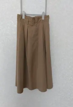 美品【春～（M）ロング フレアスカート　後ろ一部ゴム式でゆとり】