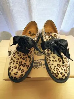 2025年最新】dr martens ビームスの人気アイテム - メルカリ