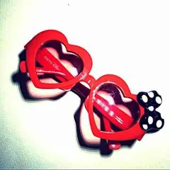 ミニーちゃんのサングラス