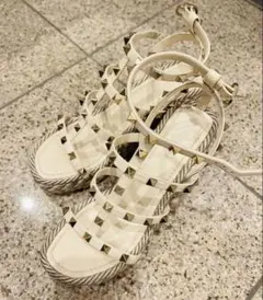 2025年最新】VALENTINO レディース サンダル・ミュールの人気アイテム