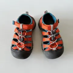 1シーズン使用　19.5cm keenサンダル