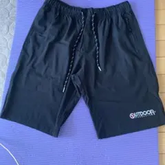 outdoor ブラックハーフパンツ　L 新品のサムネイル