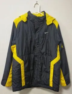 Nike ナイロンジャケット 黒/黄 ジュニア L 160