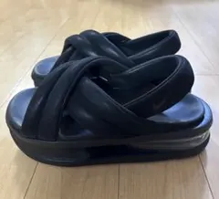 NIKE AIR MAX ISLA BLACK/BLACK サンダル 24.0㎝のサムネイル