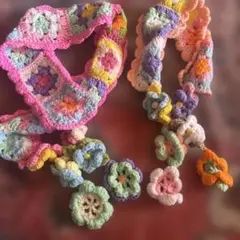 お花モチーフ　マフラー　ペア　編み物　グラニースクエア　カラフルポップ