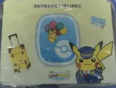 新品未開封スカイマーク航空 ピカチュウ BC2 ミニポーチ