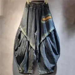 デニムパンツ刺繍