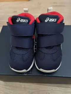 キッズスニーカー　アシックス