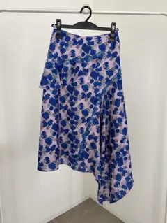 tiit 青いバラ柄 アシンメトリックスカート