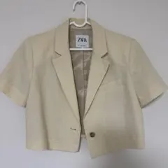 ZARA ベージュ ショートジャケット