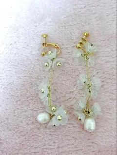 Item thumbnail for item 529b4082-d122-46fa-bd2b-521544bb4636