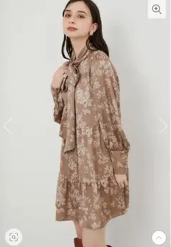 最終価格riendaリエンダボウタイティアードSH OPサテン生地ミニワンピース