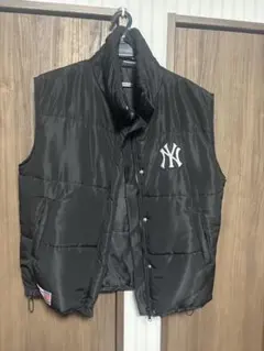 Item thumbnail for item 69e3ced7-6d3d-45bc-a750-ff7d865e7b2a