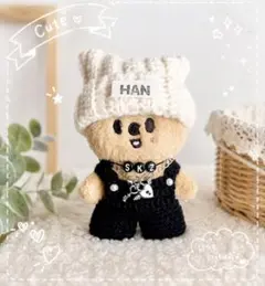 Stray Kids skzooスキズ10cm ぬい服 モノクロセットアップ4点のサムネイル