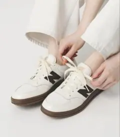 New Balance スニーカー ／U500 WHITE U5006VG New Balance スニーカー ／U500 WHITE U5006VG - メルカリ