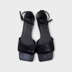 ADAM ET ROPE【ツイストパデッドフラット】のサムネイル