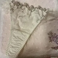 Item thumbnail for item 1f109280-5a6c-4fc3-8e49-4cee9b5ff6d1