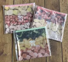 セブンイレブン　ハッピーくじ　スムージーフラットポーチ全種