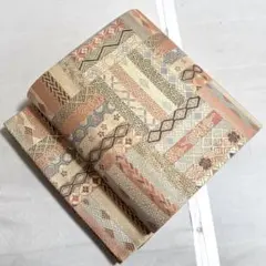 A5◆着物くつろぎ 名物裂 金糸 七宝 菱形 亀甲 唐草 六通 正絹 袋帯
