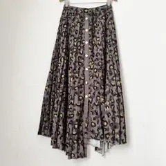 ROSE BUD ローズバッド　スカート　プリーツスカート　ヒョウ柄