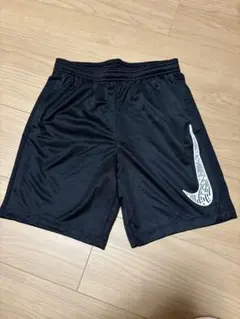 Nike ハーフパンツ M ブラック キッズ 150cm