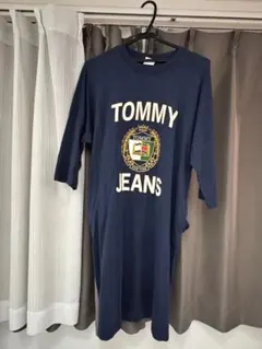 TOMMY JEANS ロゴプリント Tシャツ ネイビー Sサイズ　ワンピースのサムネイル