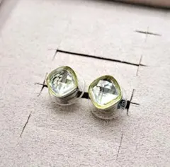 Swarovski スワロフスキー ピアス スクエア イエロークリスタル