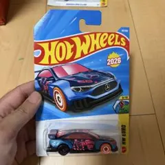 ホットウィール MERCEDES-BENZ CLA HW 未開封のサムネイル
