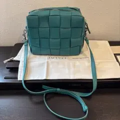 IACUCCI ベルタS ショルダーバッグ