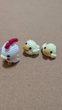 ニワトリとヒヨコのあみぐるみ ハンドメイド