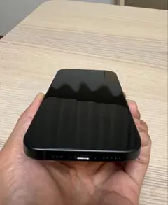 ［美品］iPhone 15 128GB ブラック SIMフリー