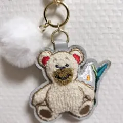 FEILER（フェイラー）リーベくん刺繍　キーホルダーのサムネイル