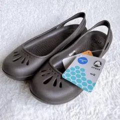 【タグ付き未使用】クロックスcrocsマリンディMalindi W8エスプレッソのサムネイル