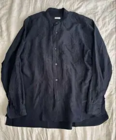 comoli シャツ
