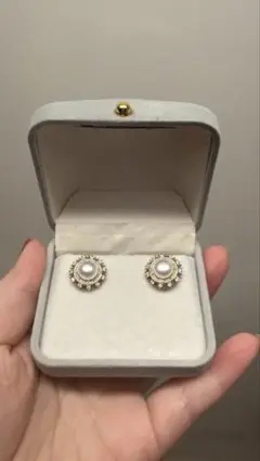 マ*カ様 【極上の輝き】太陽の煌めき 天然淡水真珠 ピアス（S925ポスト）