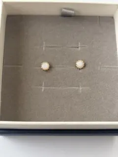 新品】ツツミ ネコ3連単 K10ピアス - メルカリ