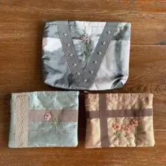ハンドメイド　キルト　ポーチ3点セット